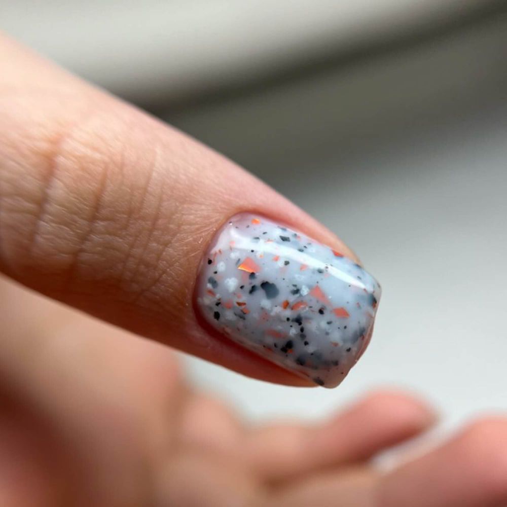 Луи Филипп Rubber Base Mramor - Камуфлирующая база 07,