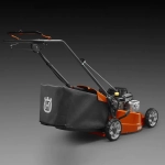 Газонокосилка бензиновая Husqvarna LC 140SP: 2.7 л.с., нож 40 см, 9704882-01