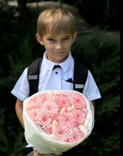 Букет цветов День знаний  №8 коралловый