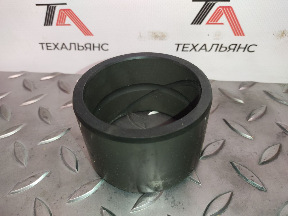 Втулка 203-70-55450