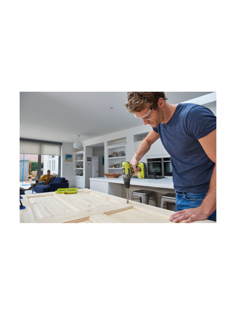 Дрель-шуруповерт Ryobi ONE+ R18DD3-0 без аккумулятора в комплекте 5133002889