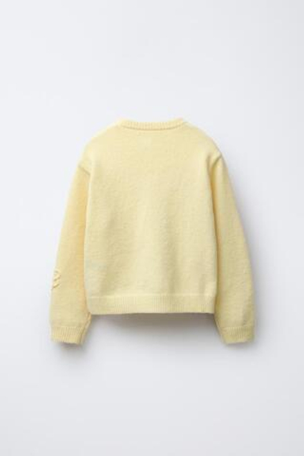 ZARA ТРИКОТАЖНЫЙ ДЖЕМПЕР С ЦВЕТАМИ ИЗ ШНУРА, ЖЕЛТЫЙ