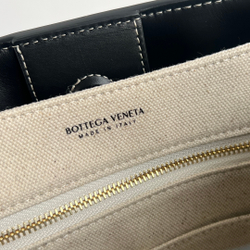 Bottega Veneta Small Andiamo 25 cm