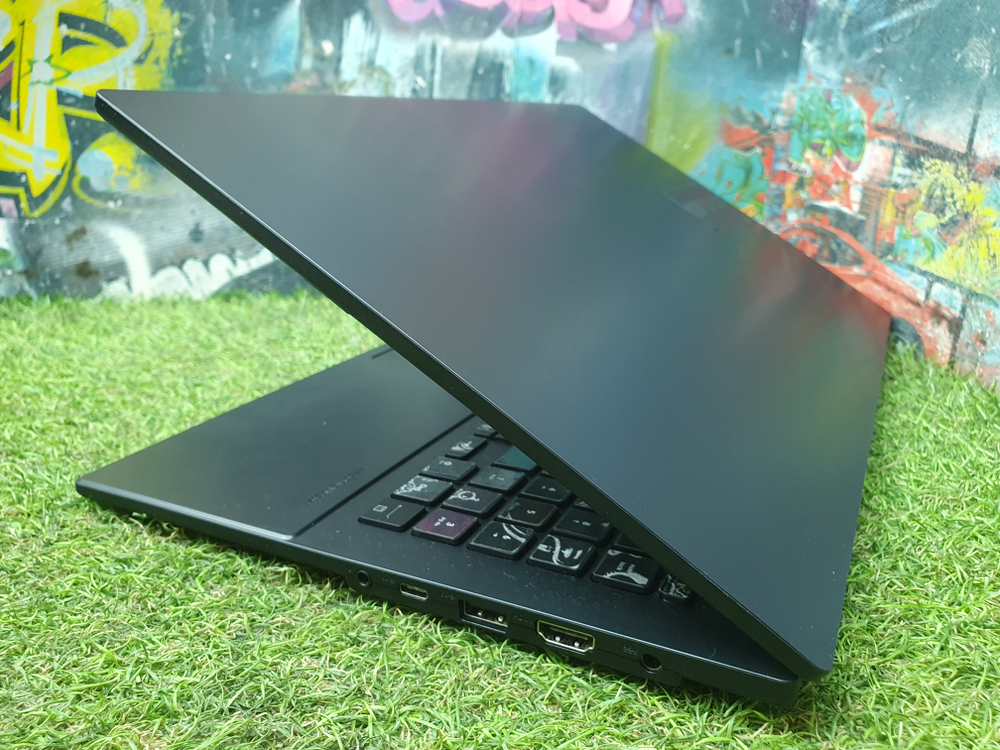Ноутбук Asus Ryzen 5/16Gb/FHD/Vivobook Go 15 OLED E1504F
