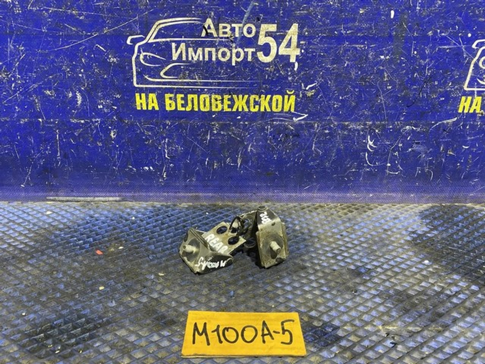 Петля багажника TOYOTA DUET 1998-2000