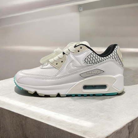 Nike Air Max 90 GS • White