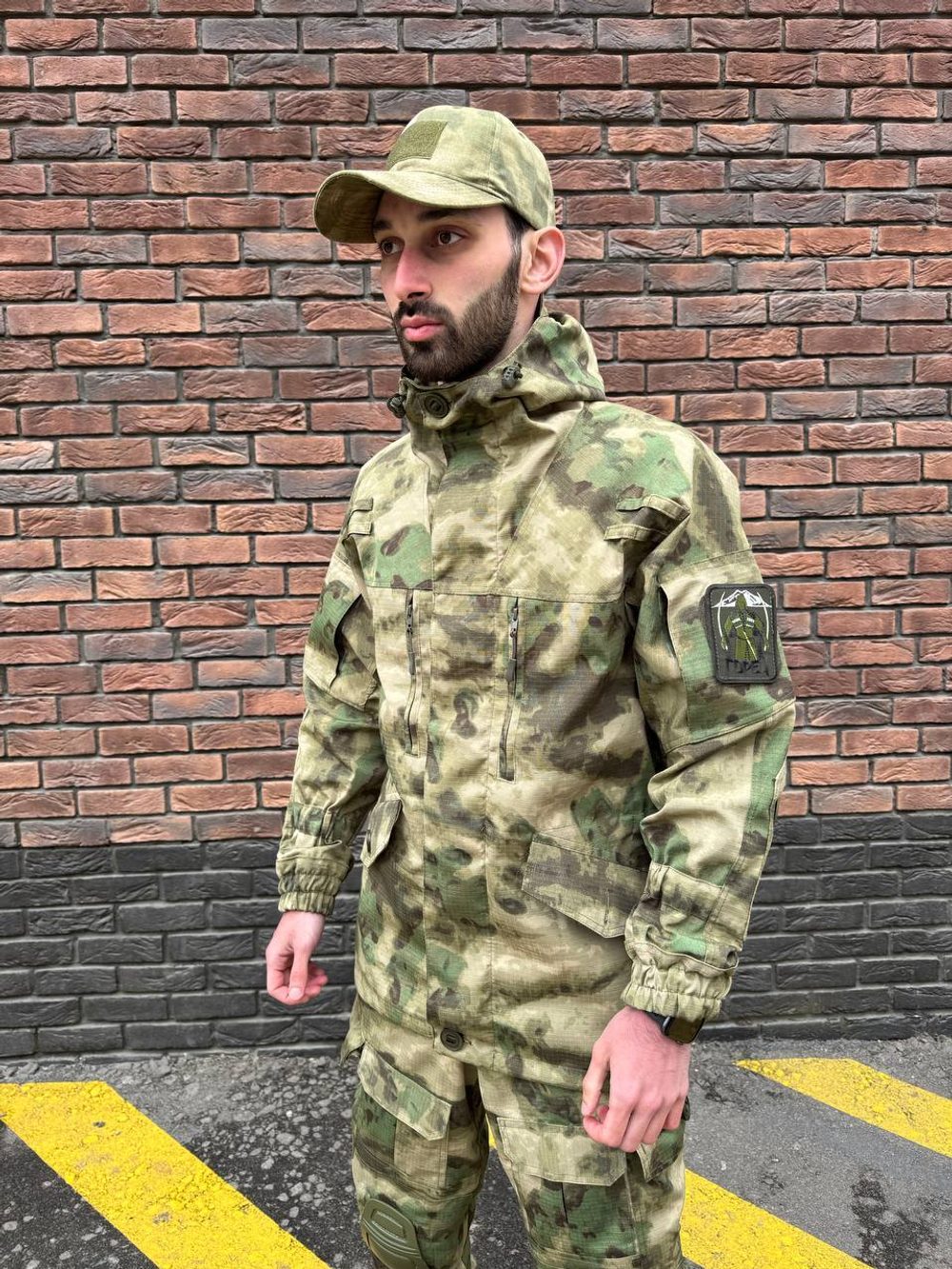 Тактический костюм горка с наколенниками и налокотниками мох лайт