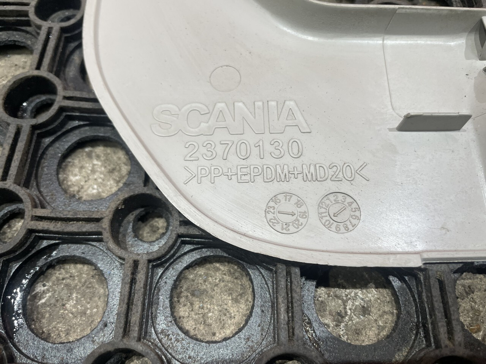 Рамка люка 2019г.
