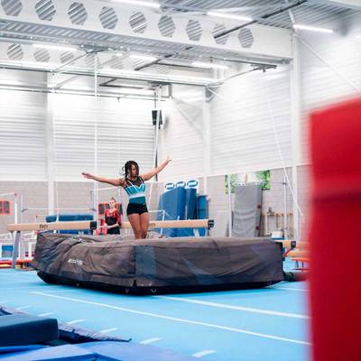 Надувная подушка «AcroAir» для гимнастики и батутных центров, 6×6×1 м