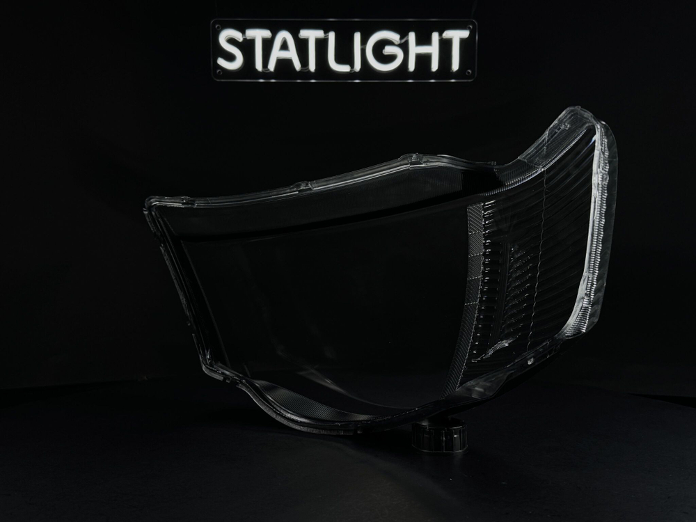 Правое стекло фары Mitsubishi Triton L200 2005-2015