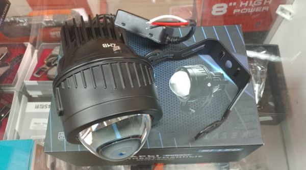 Противотуманные фары (ПТФ) "ZMB" лазерные с Bi-LED модулем на ВАЗ 2108, 2109, 21099 с кронштейном