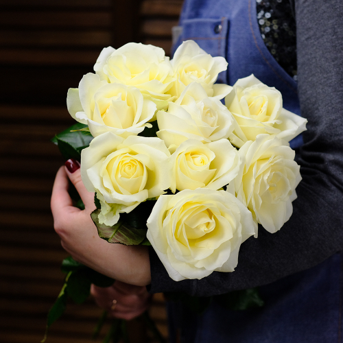 Купить Букет 9 белых роз "Для любимой"