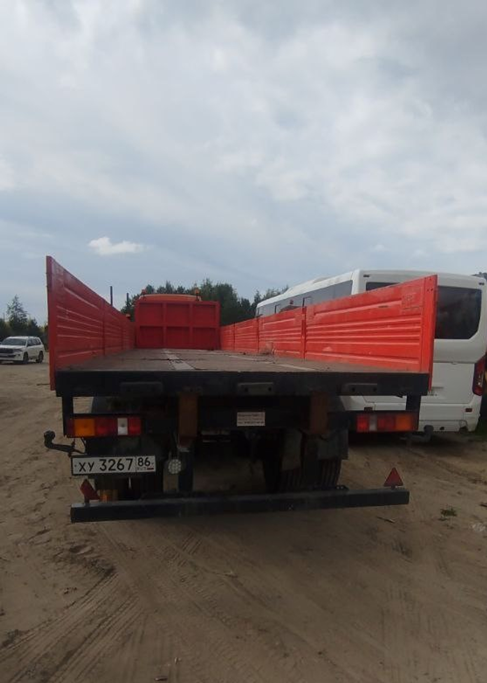 МАЗ 938660* Полуприцеп бортовой 938660-2010