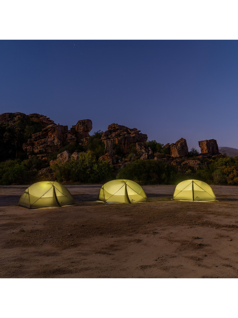 Палатка Naturehike Mongar PRO 2-местная, алюминиевый каркас, коричневая