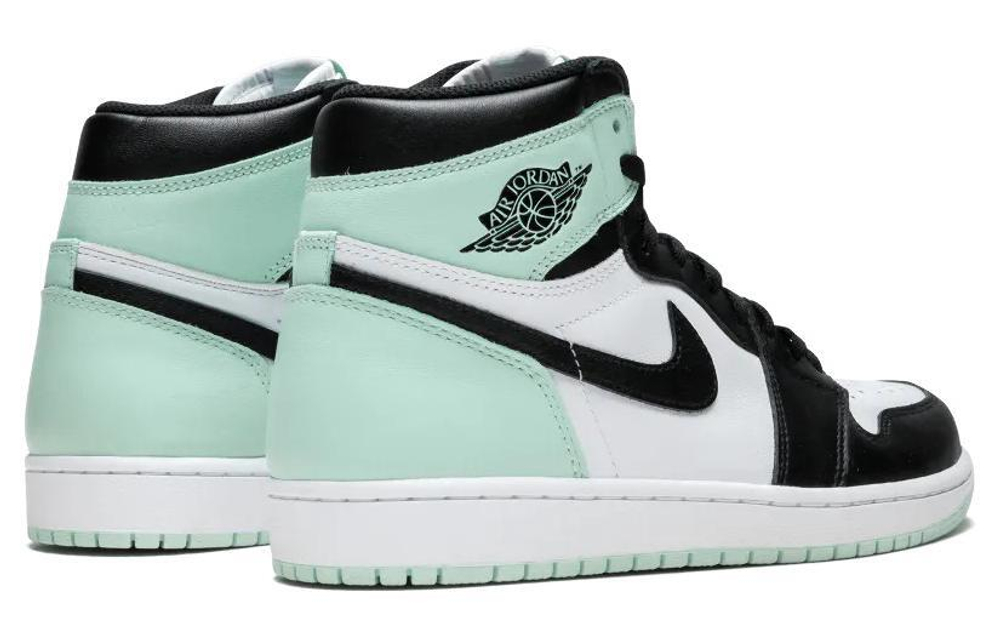 Кроссовки Jordan Air Jordan 1 Retro High Igloo