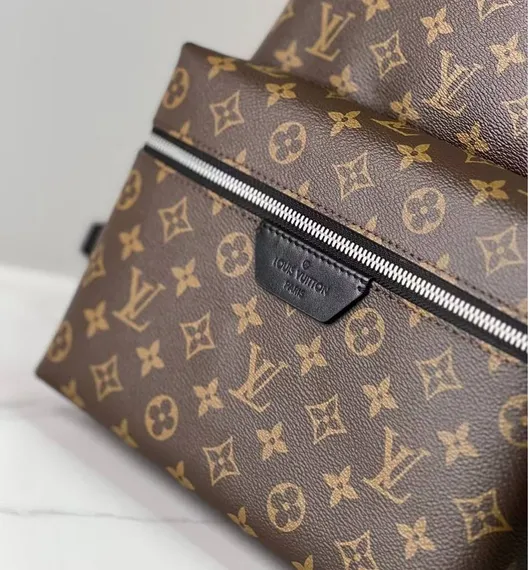 Рюкзак Louis Vuitton Discovery PM канва Monogram Macassar