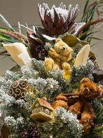 Заснеженная елка на ножке «Торшер» с гирляндой встроенной (Литая хвоя) 210 см / 2,1 м