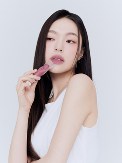 MUZIGAE MANSION Objet Water - Матовая жидкая помада, увлажняющая оттенок 003 Posh, 5 ml