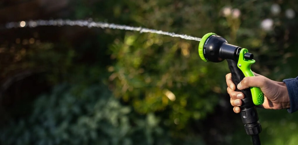 Насос аккумуляторный для бочек GREENWORKS G24SWP 24V,1х4Ач, ЗУ 3401007UB