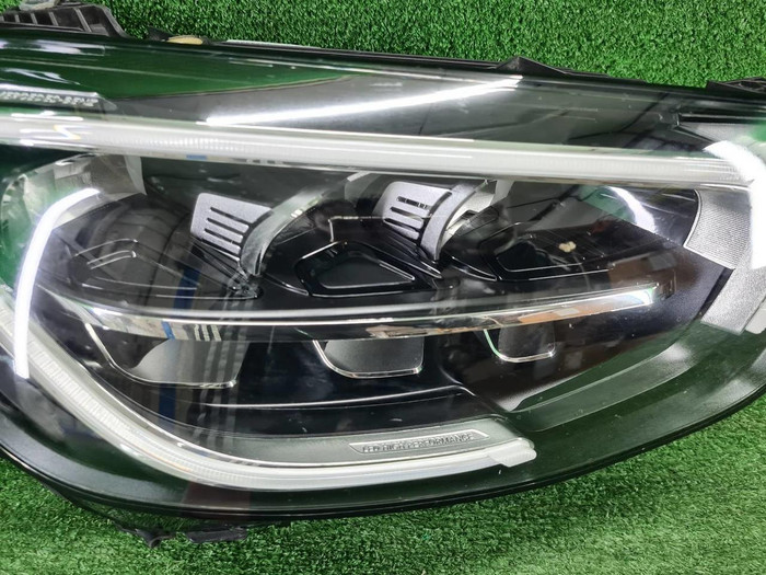 Фара правая Mercedes GLC X253 (2019-2022) LED