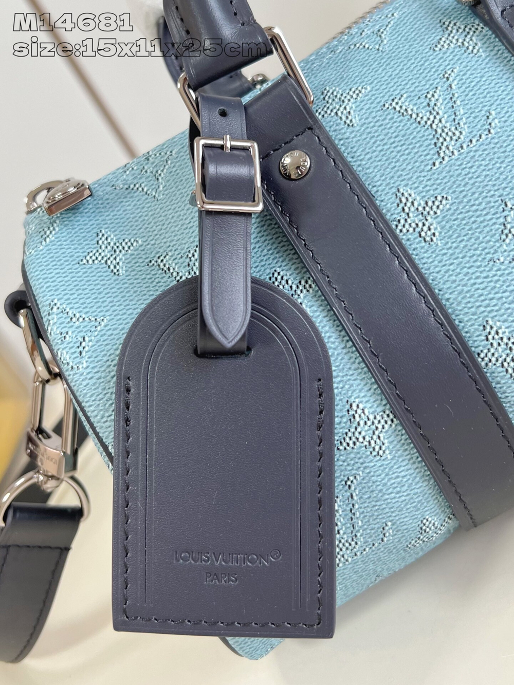 Louis Vuitton Keepall 25
