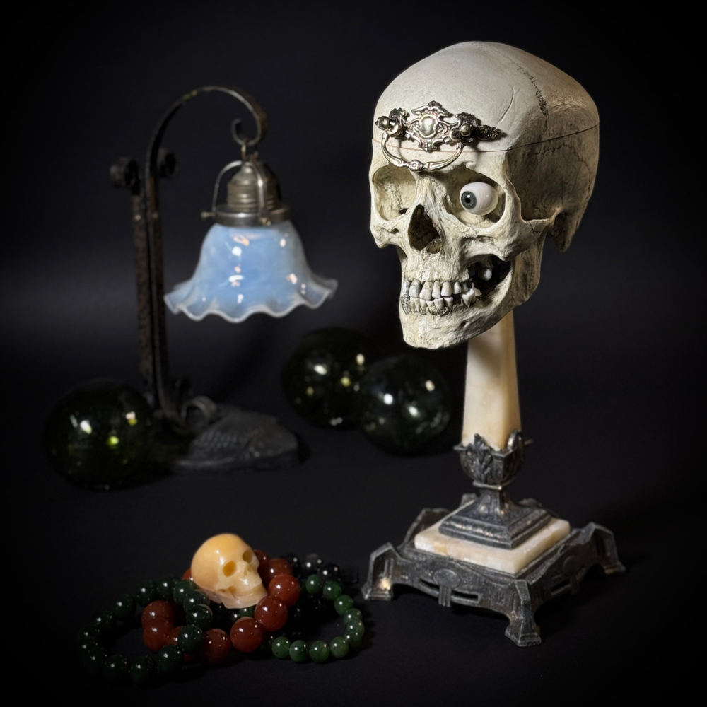 Шкатулка «Череп человека»
