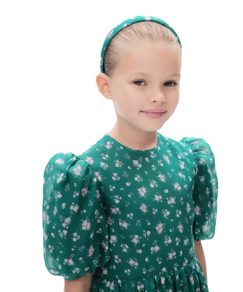 Noemi, ободок детский из зеленого шифона с мелкими розовыми цветами