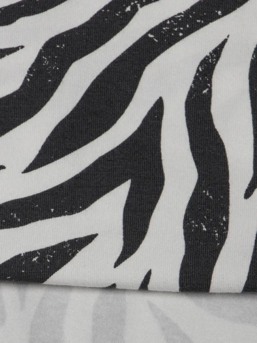 Летний костюм для девочки, лонгслив и юбка