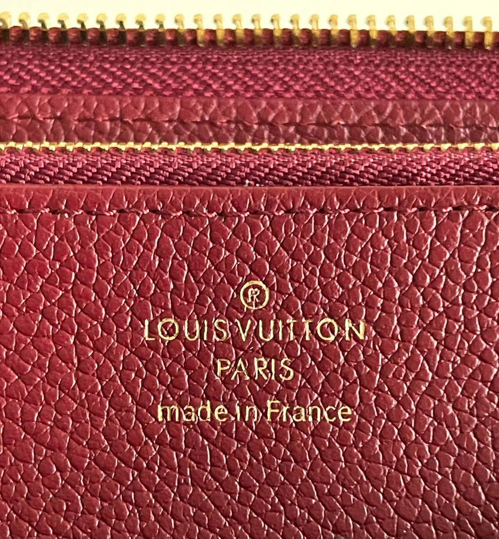 Louis Vuitton Zippy Wallet
