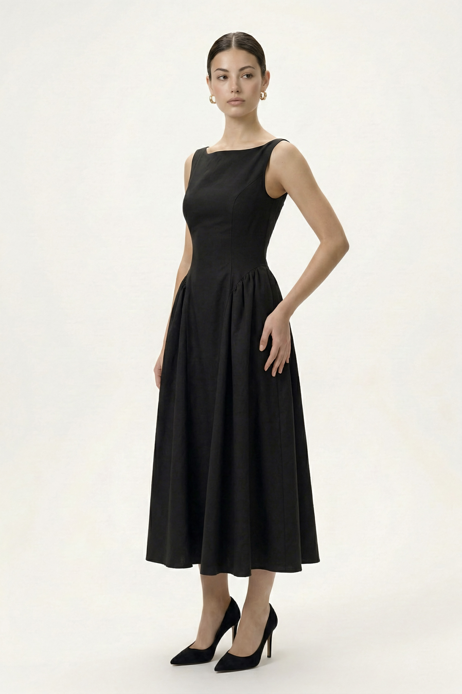 Платье миди с пышной юбкой