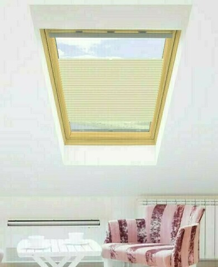 Плиссированная штора OPS 94х140 бежевая (4003) для мансардных окон