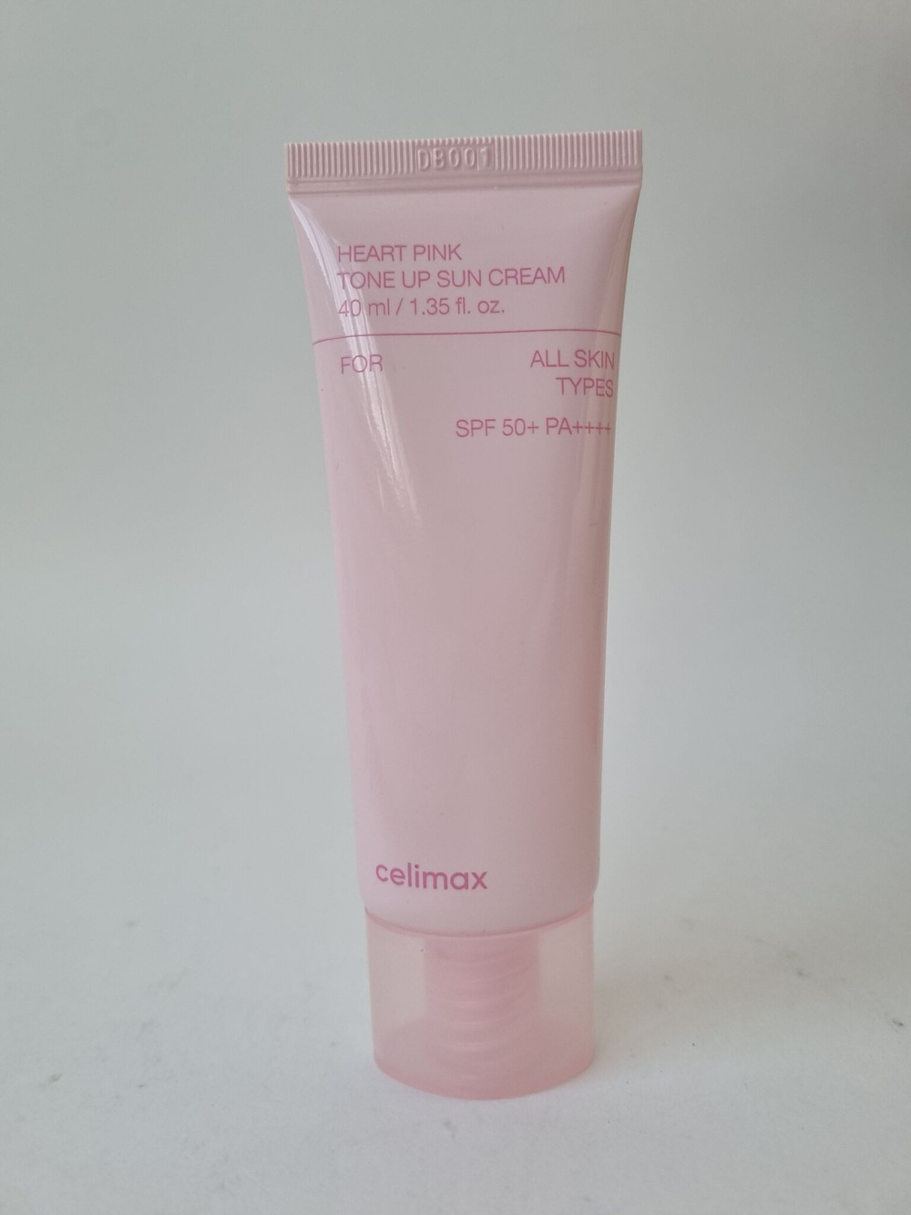 Celimax Солнцезащитный крем для лица розовый