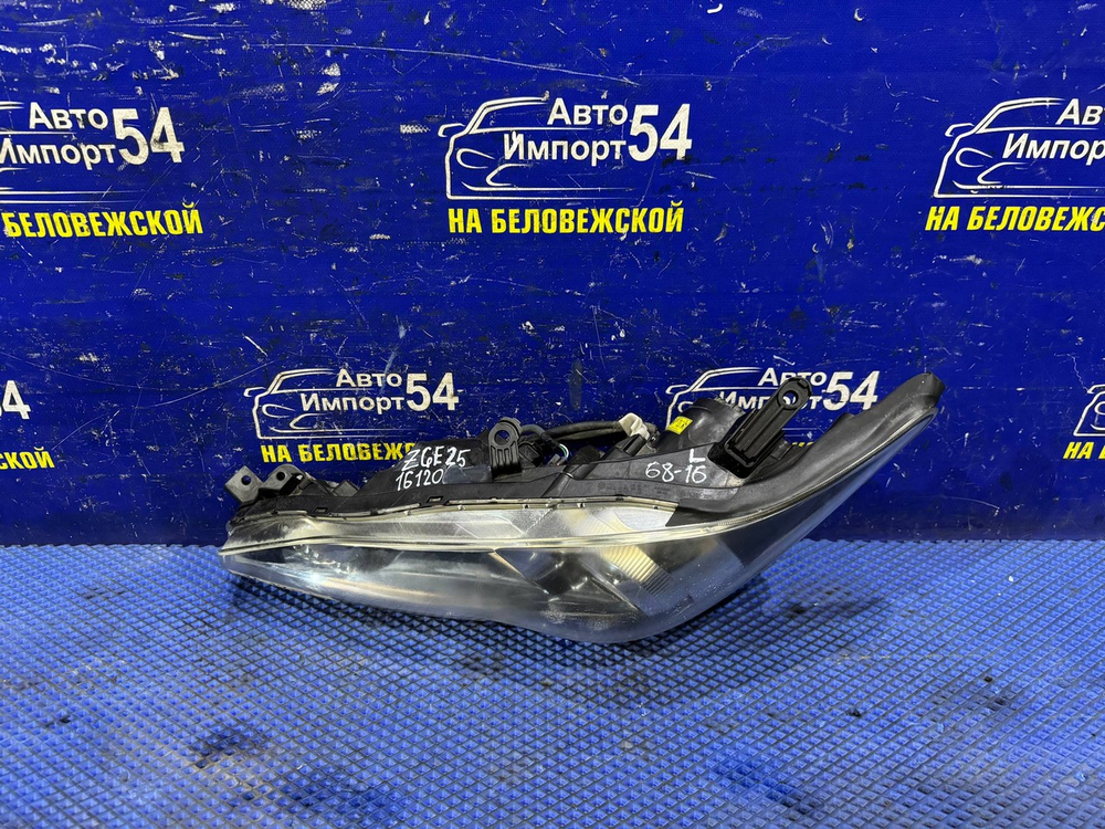 Фара передняя левая TOYOTA WISH 2009-2012
