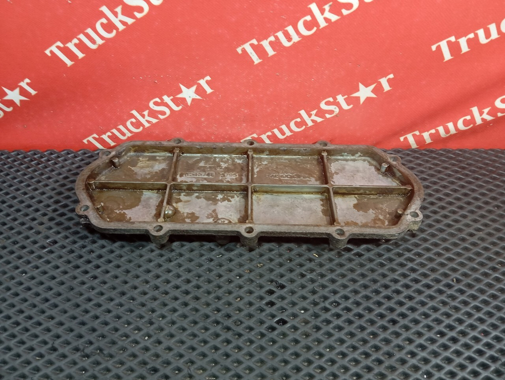 Крышка блока цилиндров