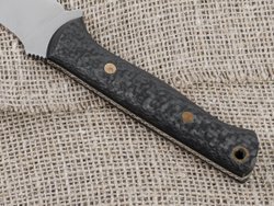 Нож для бушкрафта "Форест", сталь VG-10/Elmax, рукоять карбон (черный спейсер)