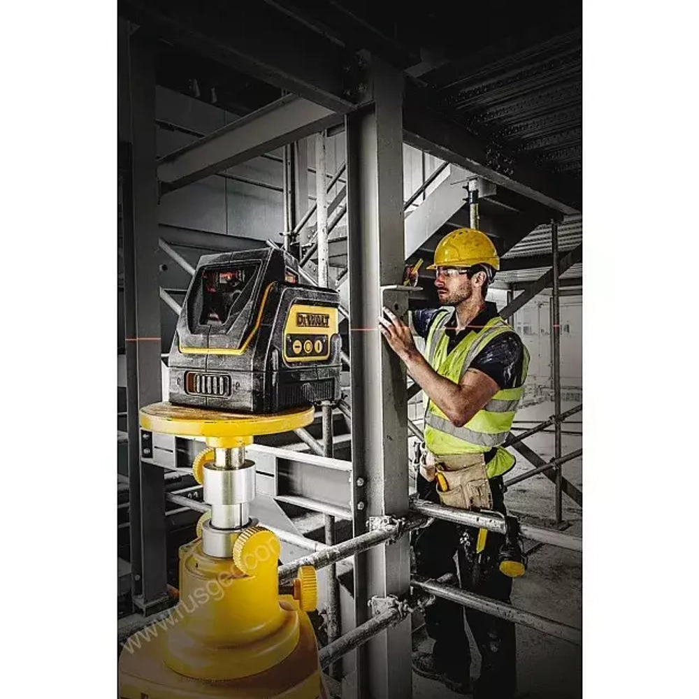 Лазерный уровень DEWALT DW0811