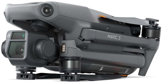 Квадрокоптер DJI Mavic 3 Fly More Combo