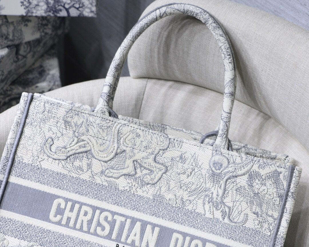 Christian Dior Book Tote 36 cm