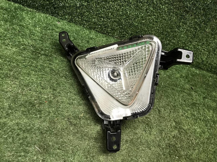 ПТФ левая Kia Rio 4 X (2020-2022) хэтчбек