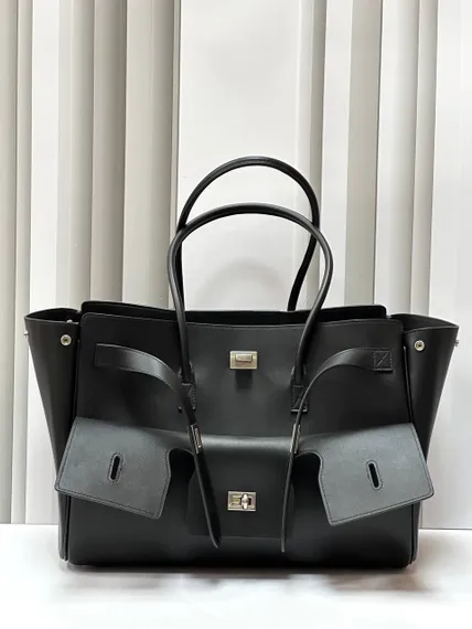 Сумка BALENCIAGA Bel Air Carry All Bag черный/серебро