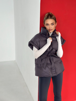 Жилетка Haiziyuan 8017 однотонная на молнии с поясом