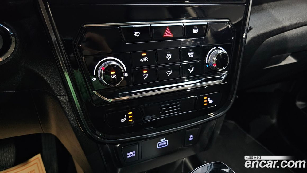 KG Mobility (Ssangyong) Very New Tivoli Бензин 1.5 2WD (07.2020)