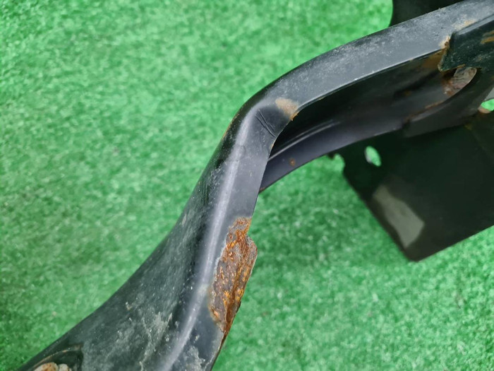 Поперечина кузова задняя Mercedes X W470 (2017-2020)