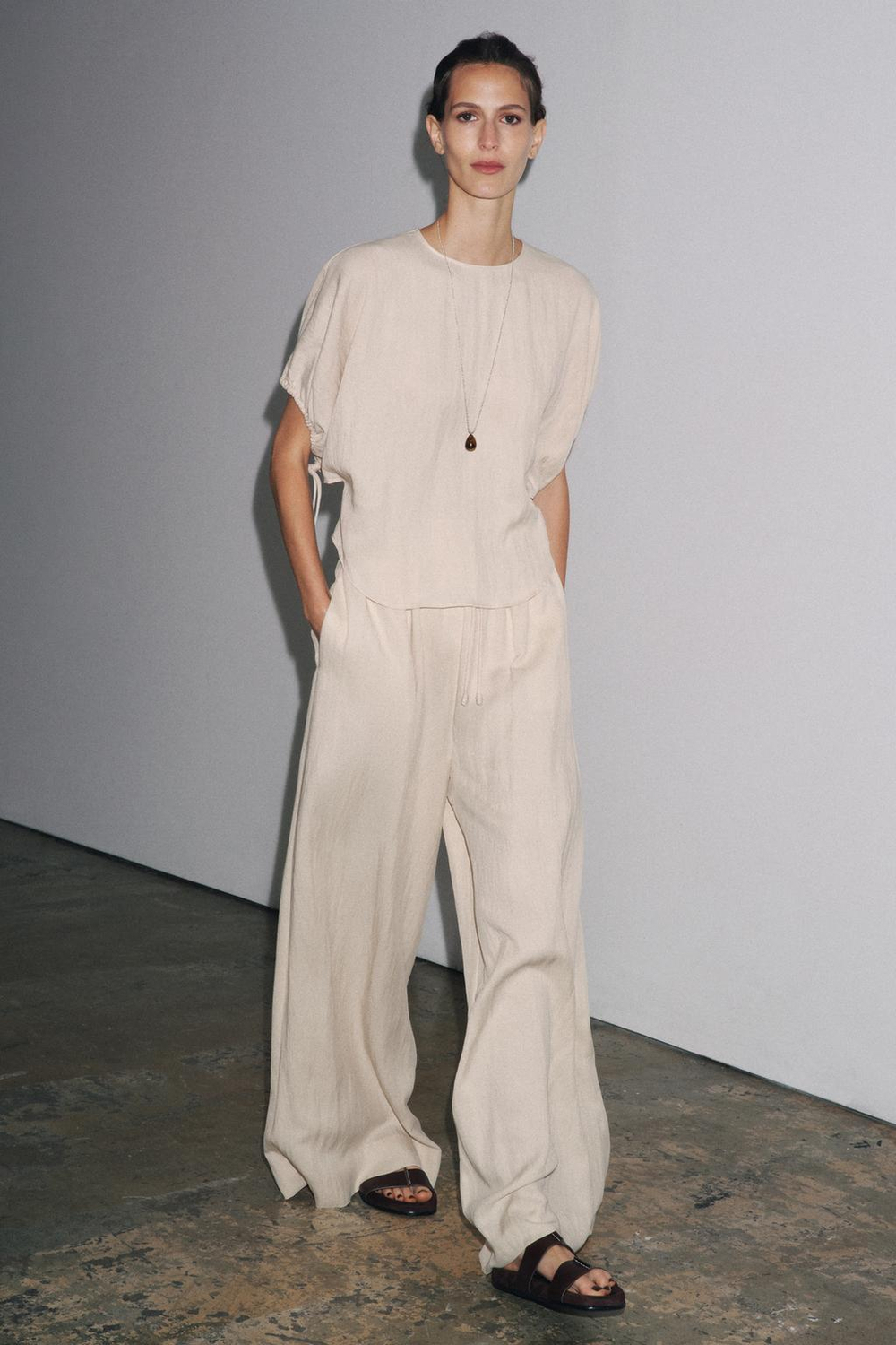 ZARA БЛУЗА С ОБЪЕМНЫМИ РУКАВАМИ — ZW COLLECTION, ПЕСОЧНЫЙ