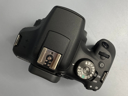 Canon EOS 2000D Kit 18-55mm 3.5-5.6 III