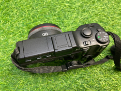 Ricoh GXR + GR A12 50mm F2.5