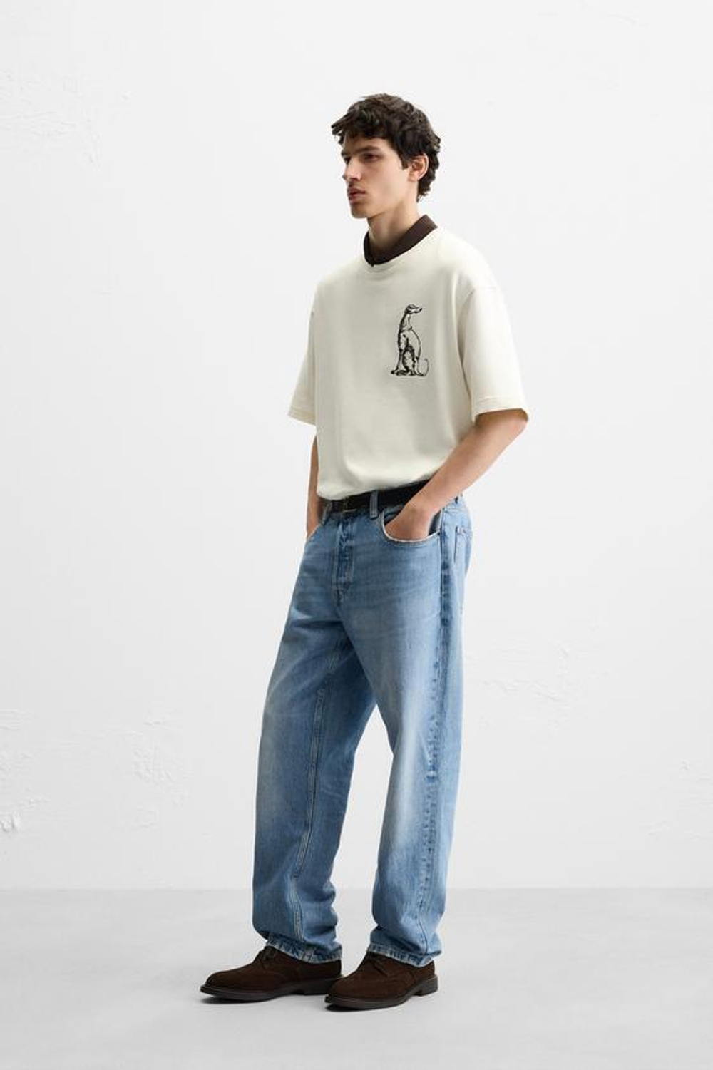 ZARA ТОЛСТОВКА С ВЫШИВКОЙ "БОРЗАЯ", ЖЕЛТОВАТО-БЕЛЫЙ