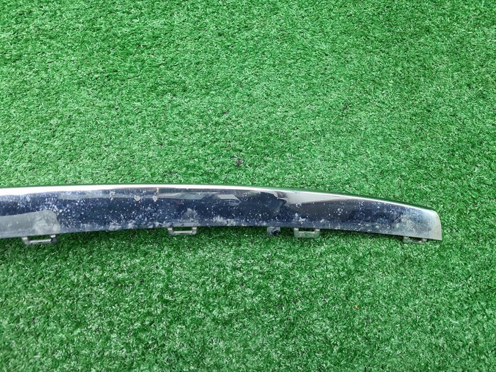 Молдинг перед. бампера Mercedes E W213 (16-21) AMG