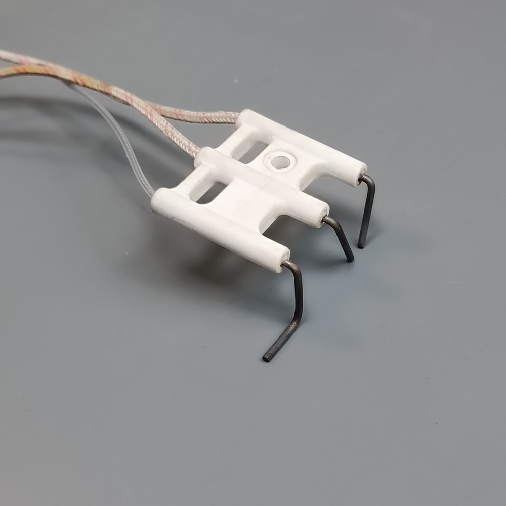 Б/У Электрод розжига и ионизации для котлов ARISTON BS, BS2, Egis, Atleas, Cares, Clas, Genus арт. 65104549