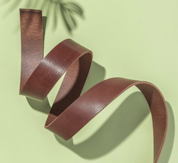 Ременная заготовка Миссури МС12 цв. Коньячный, толщ. 3,3-3,5 мм